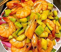 茭瓜炒柿子可以吃吗视频,家常美味新尝试